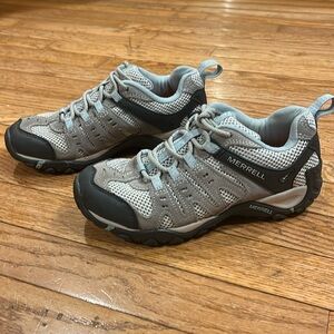 Merrell Accentor Womens size 5.5